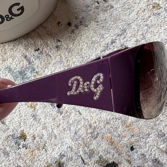 Y2K Dolce & Gabbana Shield Purple Rhinestone Sunglasses, D&G 8037B - Picture 4 of 15